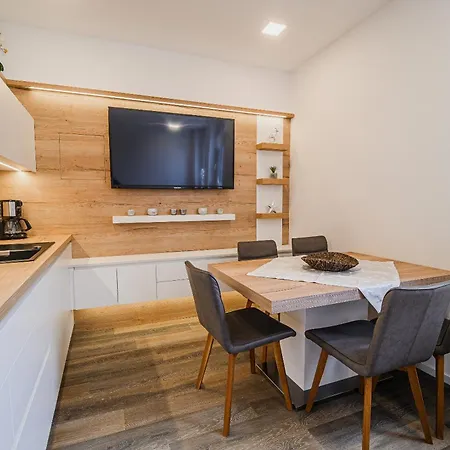 Gorski Raj Apartment