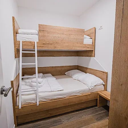Apartment Gorski Raj *